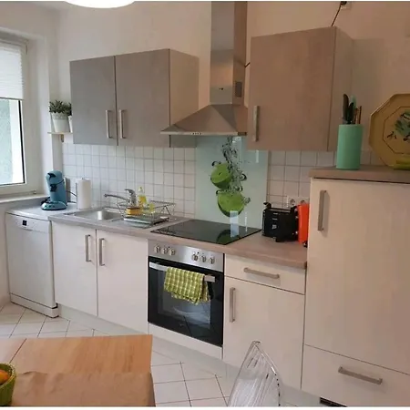 Nette,kleine In Gute Lage